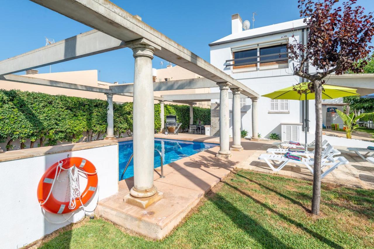 Villa Estrel à Can Picafort  Extérieur photo